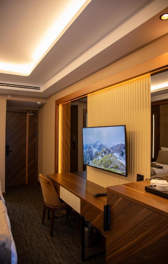 The Park Hotel Istanbul Exterior photo