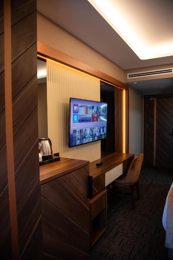 The Park Hotel Istanbul Exterior photo