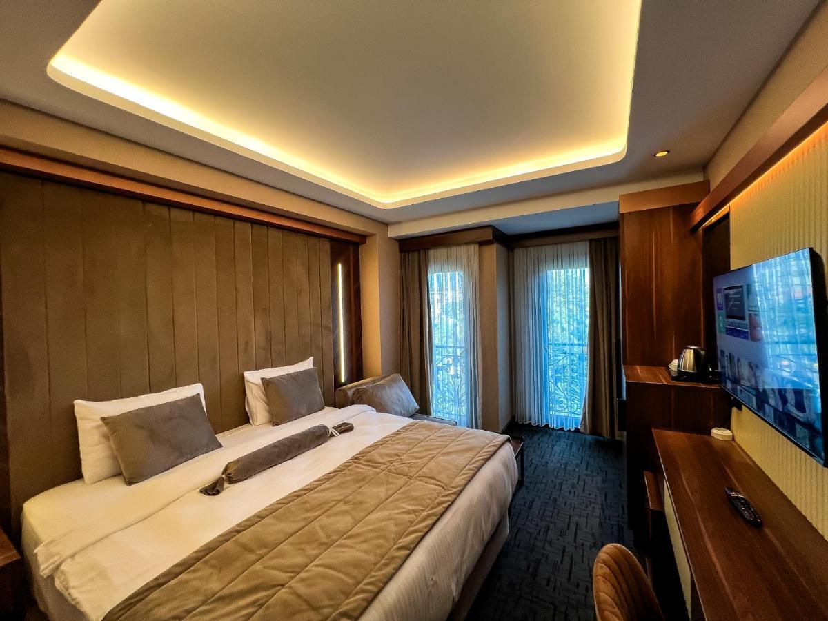 The Park Hotel Istanbul Exterior photo